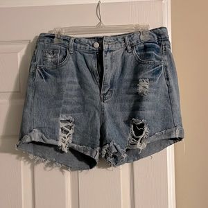Xin size large high waisted destroyed jean shorts